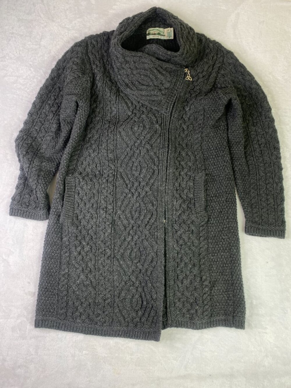 Aran Crafts Ireland Merino Wool Asymmetrical Long Cable Knit Sweater Charcoal L